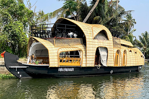 WaterWheel Houseboats